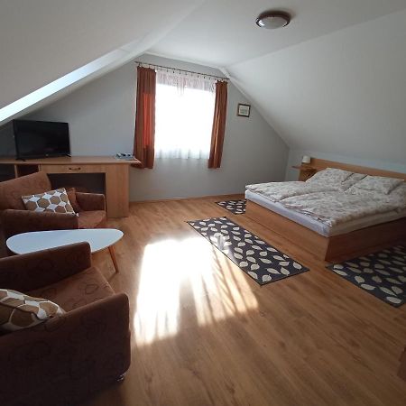 Markal Apartman Hévíz Esterno foto