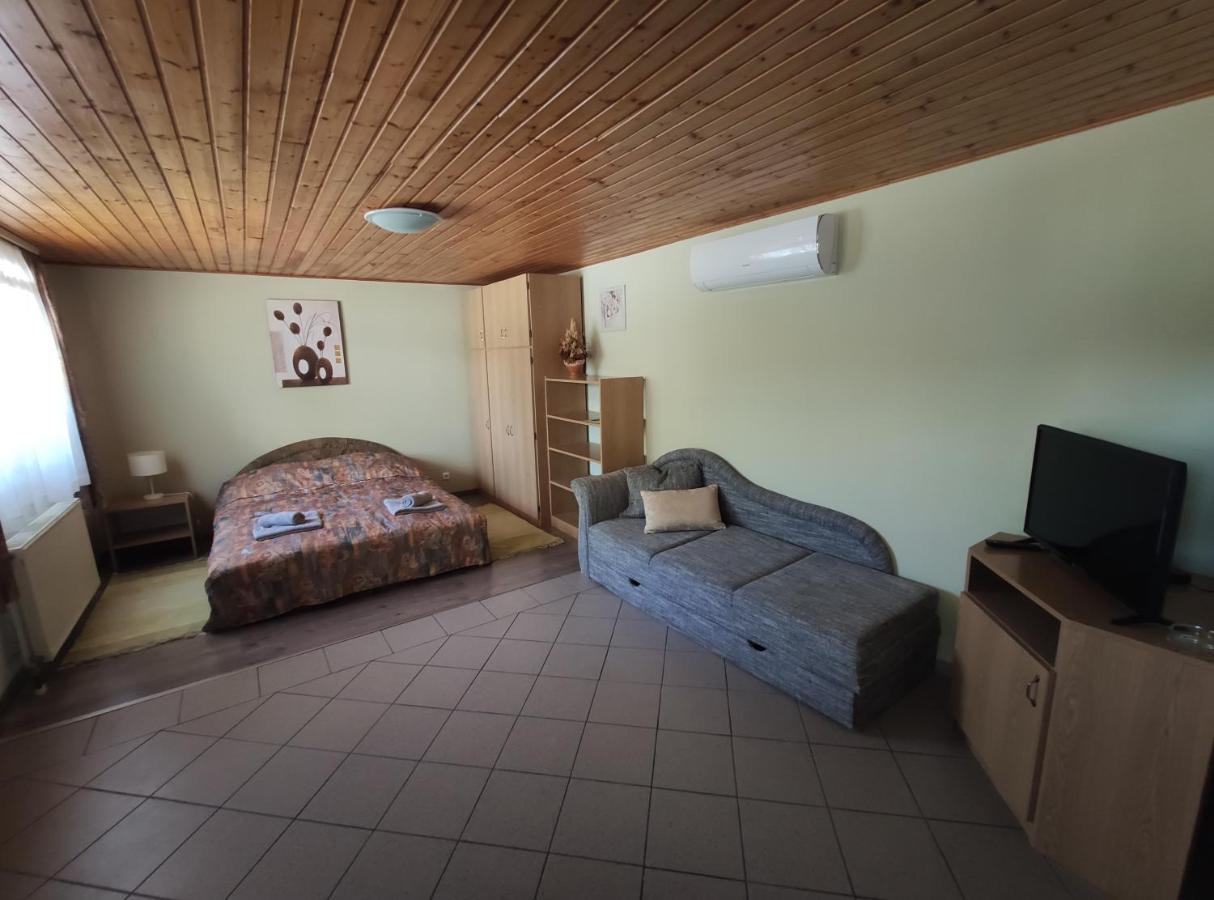 Markal Apartman Hévíz Esterno foto