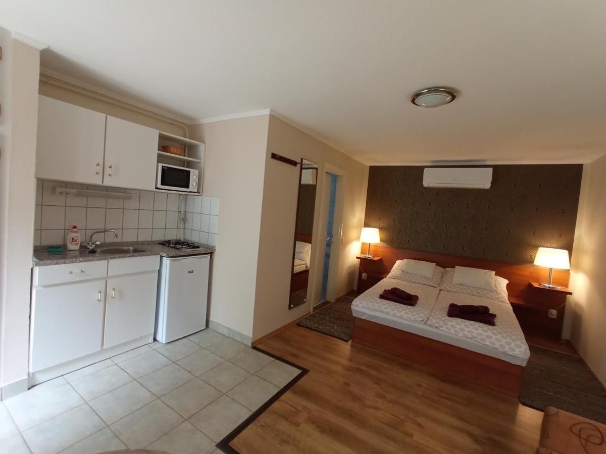 Markal Apartman Hévíz Esterno foto